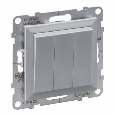 Выключатель трехклавишный - Suno - алюминий