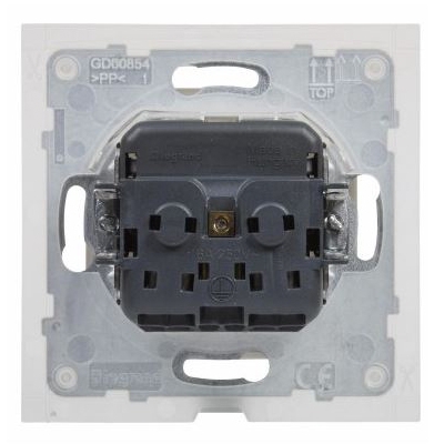 Розетка 2К+З IP44 - Suno - слоновая кость