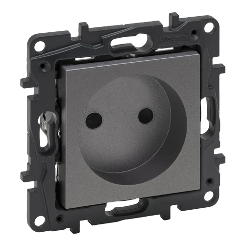 Розетка 2К со шторками - Niloe Step - сталь