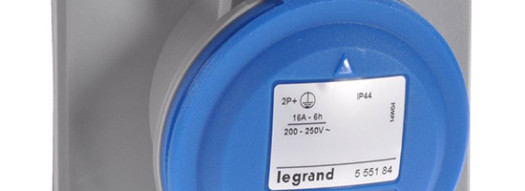 Встраиваемая наклонная розетка 2К+З 16А 230В IP44 - P17 Tempra Pro