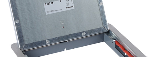 Крышка для напольной коробки - 12/18 модулей - нержавеющая сталь