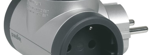 Многорозеточный блок 2 x 2К+3 с USB A+C - Legrand Элиум - алюминий