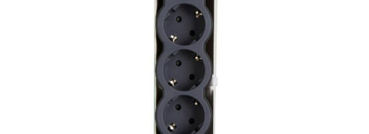 Многорозеточный блок ''Стандарт'' 6 x 2К+З - с кабелем длиной 5 м - черный