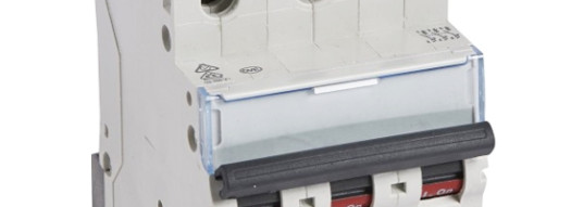 Автоматический выключатель - TX3 6000 3P, C20A BIC